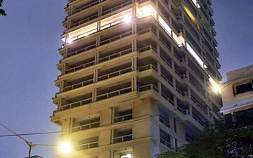 5 BHK Apartment For Sale in Andheri West