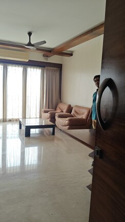 2 BHK + Extra Room Apartment For Sale in Raheja Acropolis