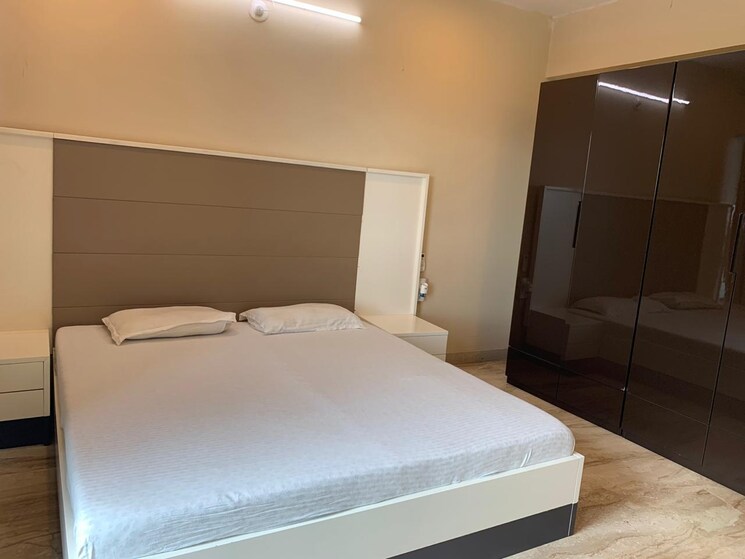 Bedroom, amanora-aspire-towerss 5 Bedroom 4500 Sq.Ft. Apartment In Hadapsar Pune 9187747