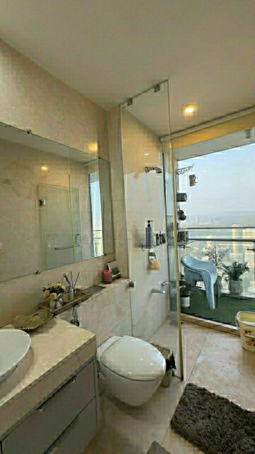 Bathroom in 3 BHK Apartment at Oberoi Exquisite Goregaon, Goregaon East – for Rent