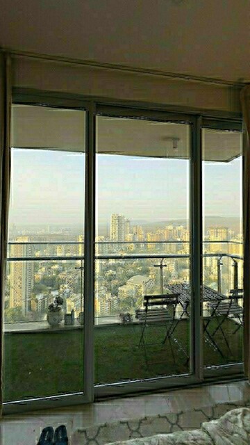 Room in 3 BHK Apartment at Oberoi Exquisite Goregaon, Goregaon East – for Rent
