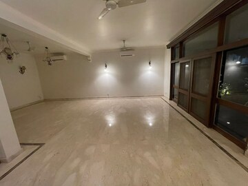 5 BHK Builder Floor For Sale in Greater Kailash I