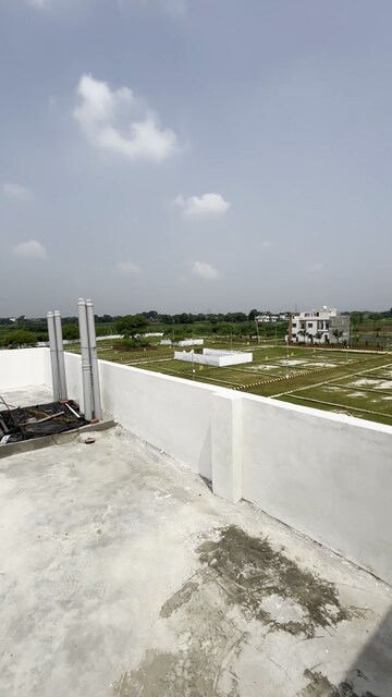 Terrace in 5 BHK Independent House at Amara Khaira Chak – for Sale