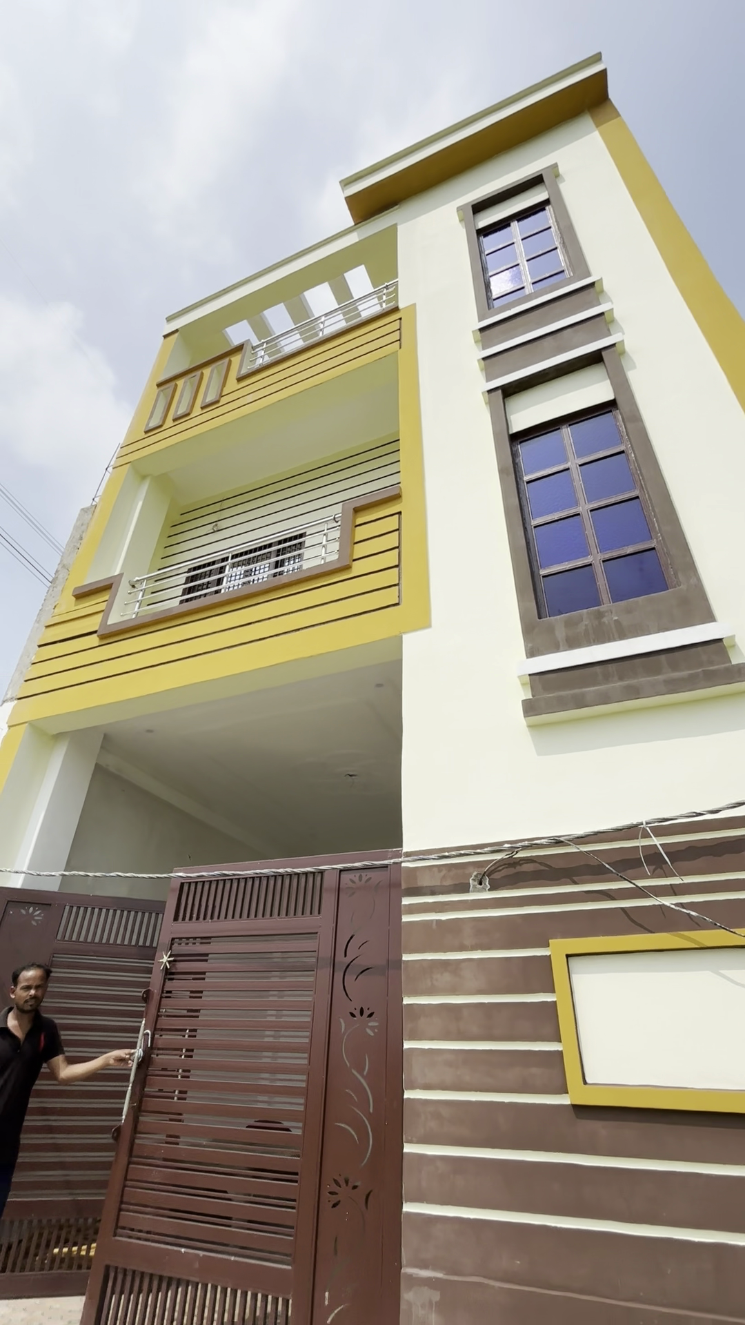 5 BHK + Pooja Room,Servant Room,Study Room Independent House For Sale in Amara Khaira Chak