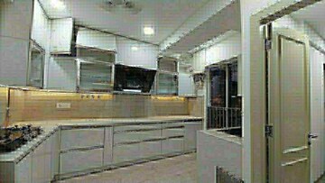 Kitchen in 6 BHK Apartment at Oberoi Realty Esquire, Goregaon East – for Sale