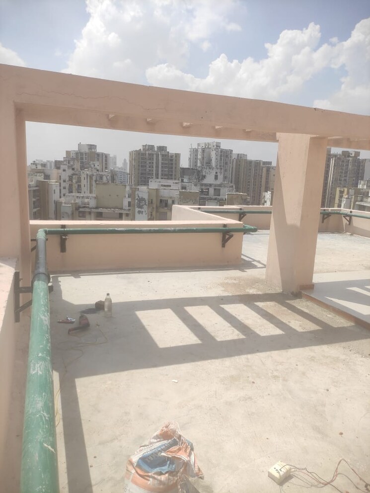 Balcony, logix-blossom-county 5 Bedroom 4425 Sq.Ft. Apartment In Sector 137 Noida 9187810
