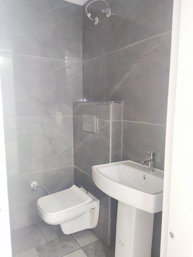 Bathroom, hlp-palmillas 4 Bedroom 2270 Sq.Ft. Villa In Vip Road Zirakpur 9187820