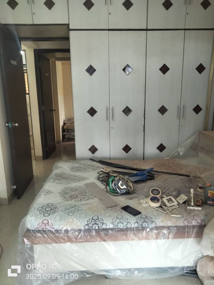 Master Bedroom, lake-florence 3 Bedroom 1400 Sq.Ft. Apartment In Powai Mumbai 9187822