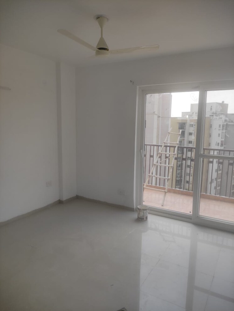 Room, logix-blossom-county 5 Bedroom 4425 Sq.Ft. Penthouse In Sector 137 Noida 9187844