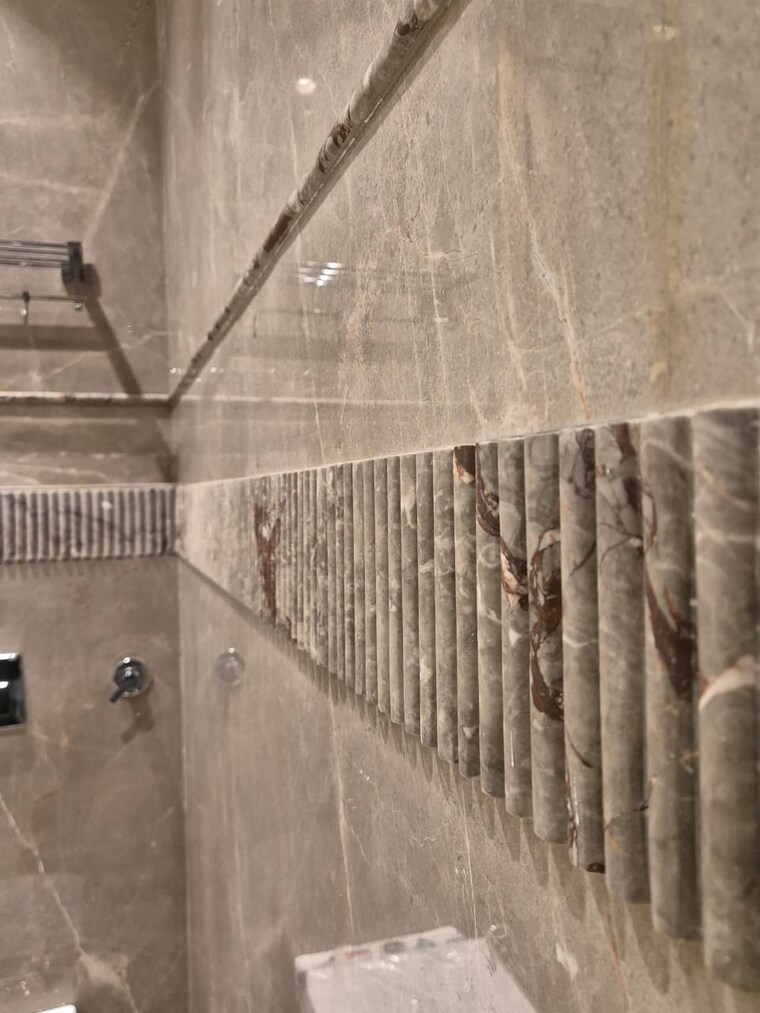 Balcony, hauz khas enclave 4 Bedroom 4500 Sq.Ft. Builder Floor In Hauz Khas Enclave Delhi 9187843