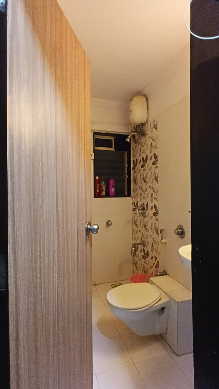 Bathroom, ghp-shimmering-heights 3 Bedroom 1450 Sq.Ft. Apartment In Powai Mumbai 9187841