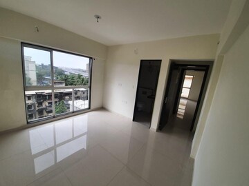 Master Bedroom in 3 BHK Apartment at Chembur Heights, Chembur – for Rent