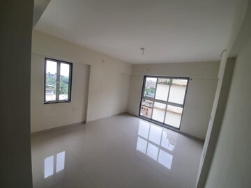 Master Bedroom in 3 BHK Apartment at Chembur Heights, Chembur – for Rent