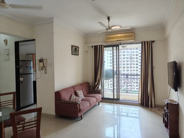 2 BHK Apartment For Sale in Lake Pleasant, Powai
