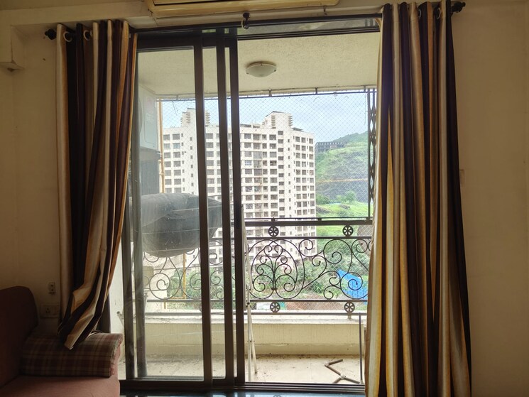 Balcony, lake-pleasant 2 Bedroom 910 Sq.Ft. Apartment In Powai Mumbai 9187860