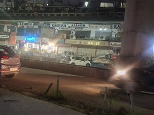  Shop For Sale in Bhatar