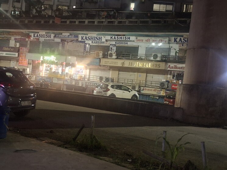 Exterior View, bhatar Commercial Shop 1100 Sq.Ft. In Bhatar Surat 9187884