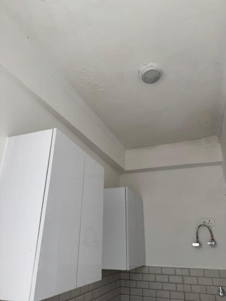 undefined, freedom fighters enclave 1 Bedroom 450 Sq.Ft. Apartment In Freedom Fighters Enclave Delhi 9187952