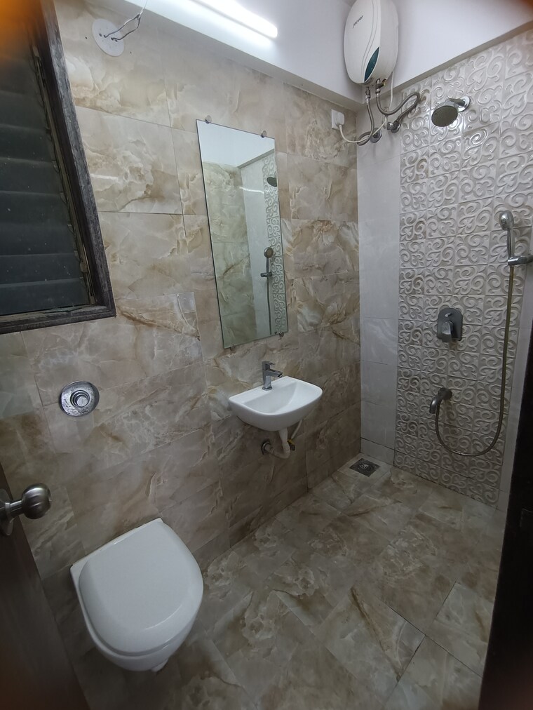 Bathroom, abrol-avirahi-heights 1 Bedroom 720 Sq.Ft. Apartment In Malad West Mumbai 9187955