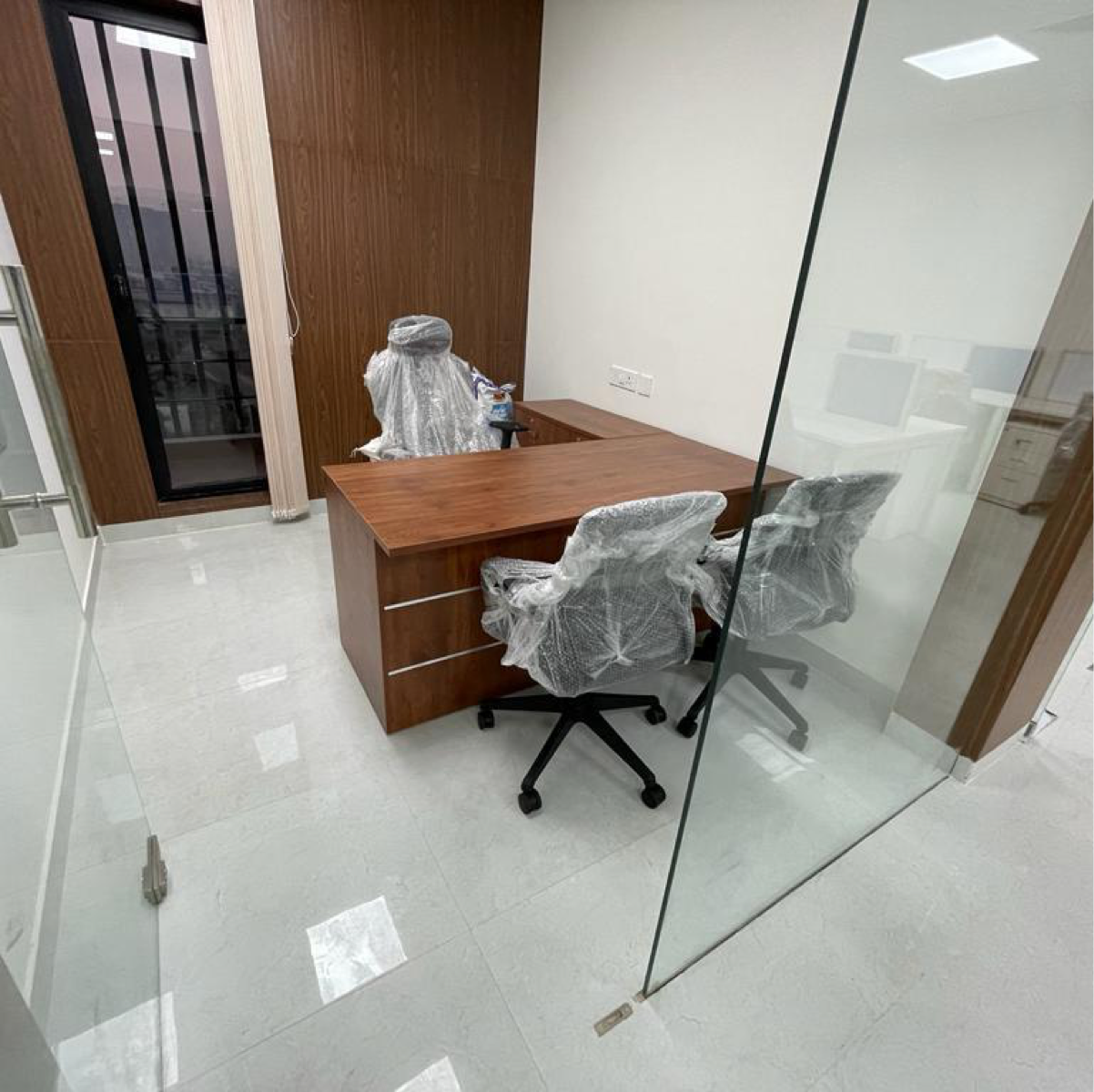 Office Space For Sale in Bhutani Cyberthum