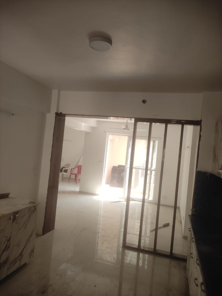 Room, logix-blossom-greens 2 Bedroom 990 Sq.Ft. Apartment In Sector 143 Noida 9187960