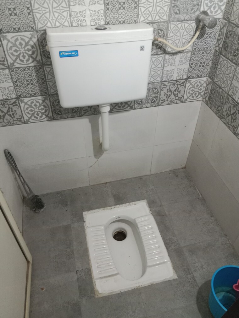 Bathroom, km-narmada-mohan 1 Bedroom 580 Sq.Ft. Apartment In Naigaon East Palghar 9187980