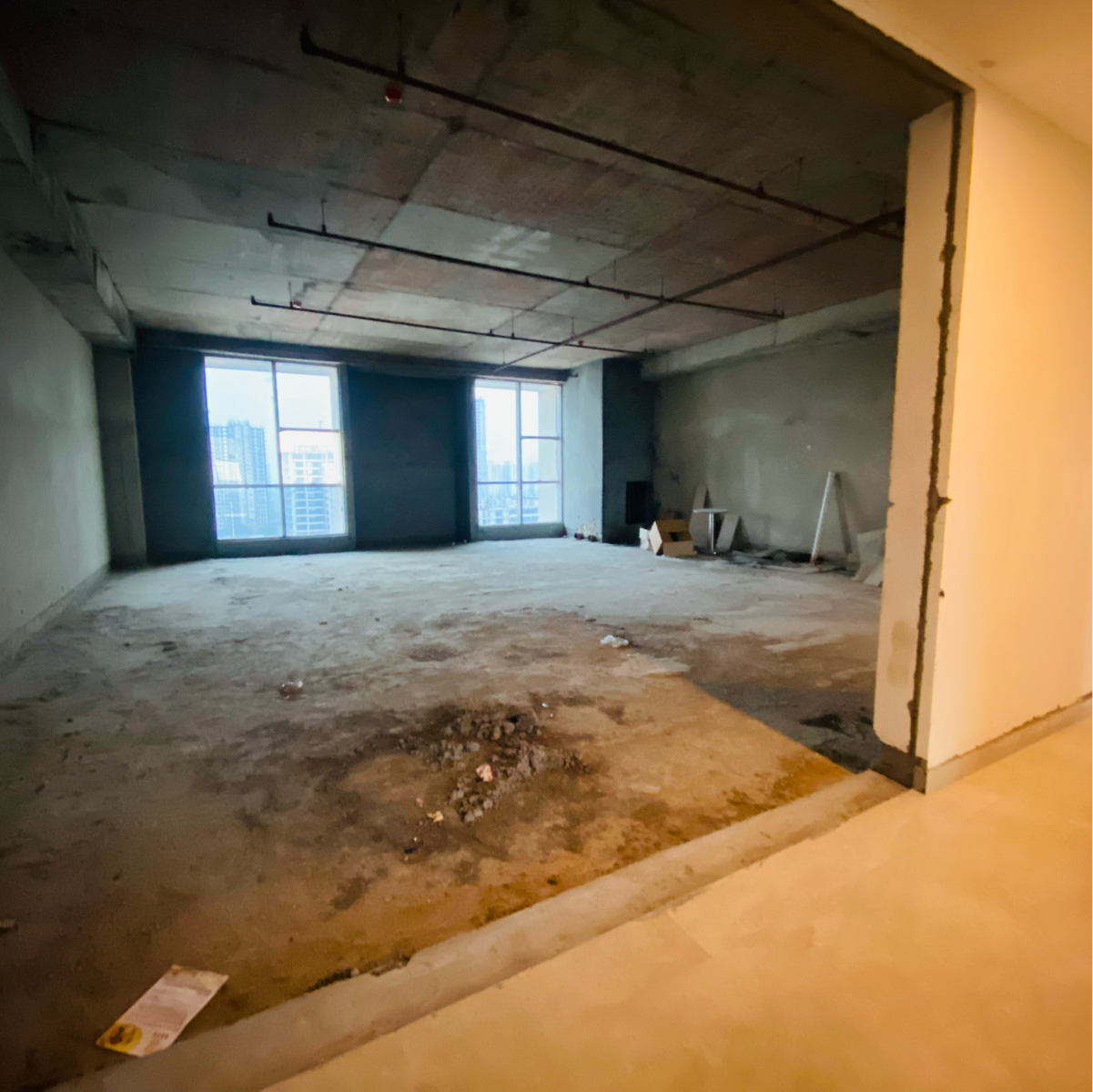 Retail Shop For Sale in Bhutani Cyberthum