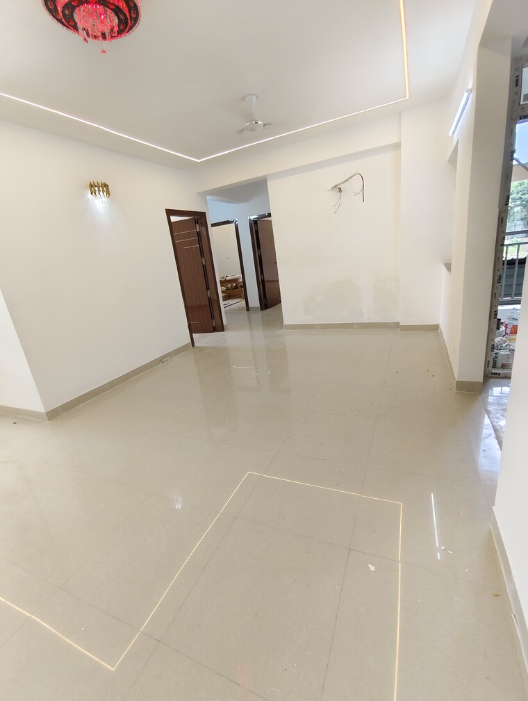 Room, sector 19b dwarka 3 Bedroom 1800 Sq.Ft. Apartment In Sector 19b Dwarka Delhi 9188021
