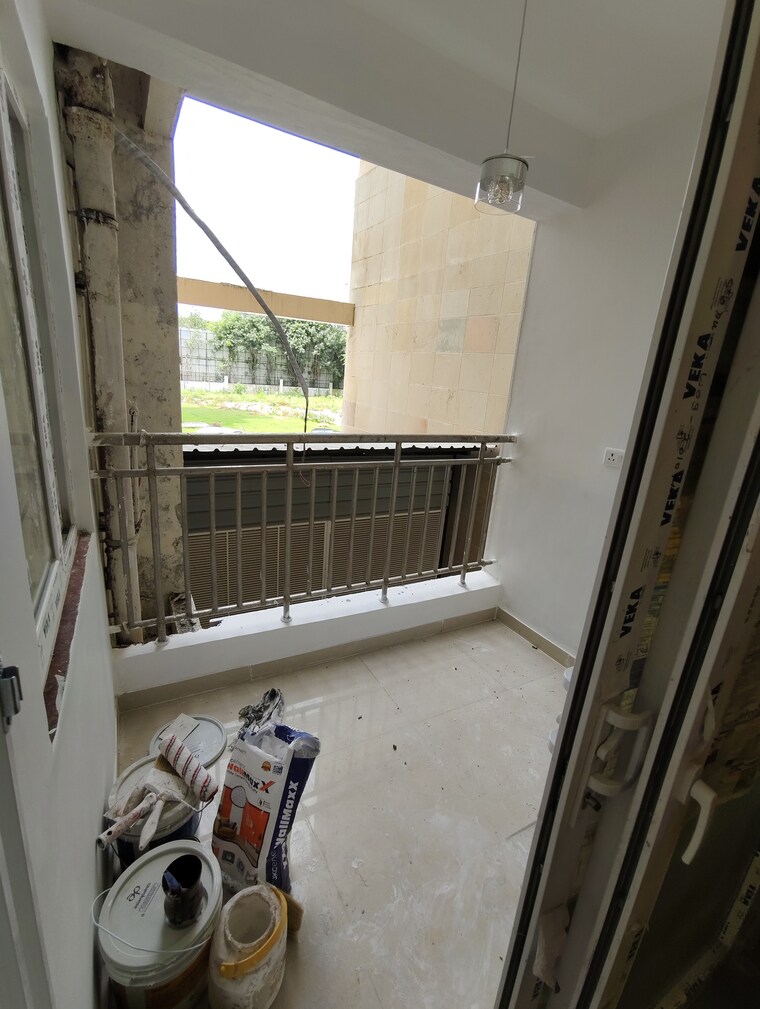 Balcony, sector 19b dwarka 3 Bedroom 1800 Sq.Ft. Apartment In Sector 19b Dwarka Delhi 9188021