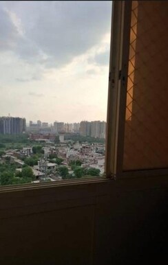 4 BHK + Pooja Room,Servant Room,Study Room,Extra Room Builder Floor For Sale in BPTP Eden Estate
