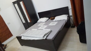 1 BHK Builder Floor For Rent in Kalkaji