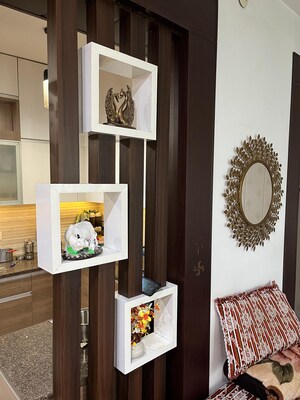 Furnished Amenities in 3 BHK Apartment at ABA Cleo County, Sector 121 – for Sale