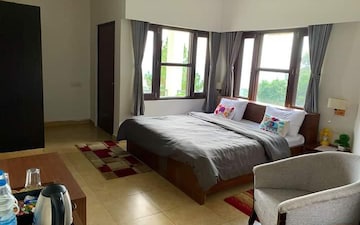 Plot For Sale in New Ashok Nagar