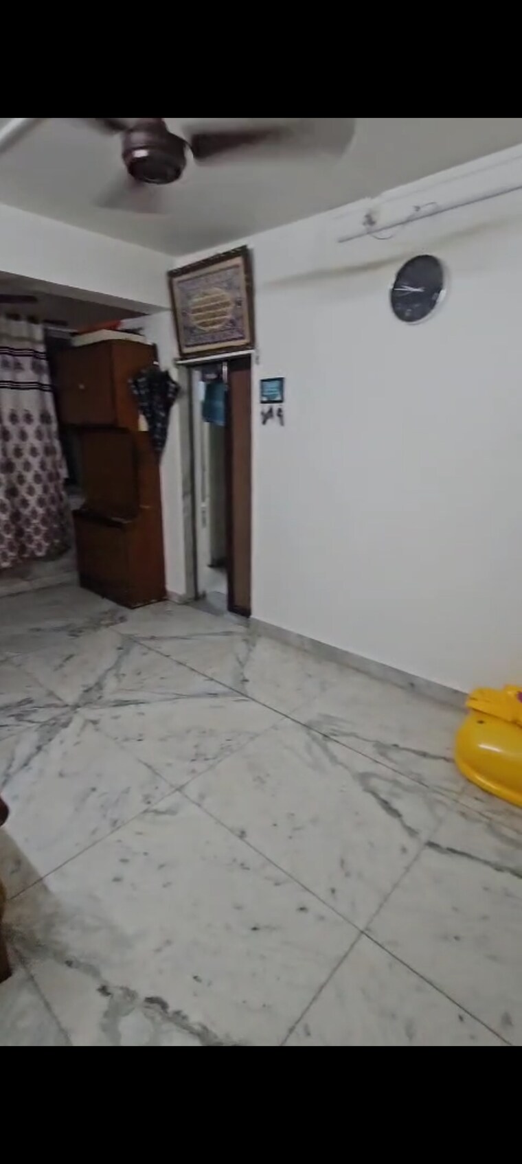 Room, kurla east 1 Bedroom 450 Sq.Ft. Apartment In Kurla East Mumbai 9188045