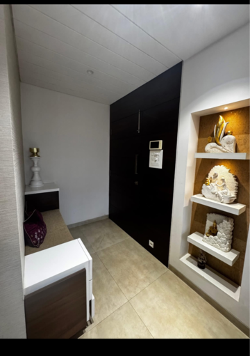 Corridor in 3 BHK Apartment at Chaitanya CHS Goregaon East, Mudran Press Colony – for Rent