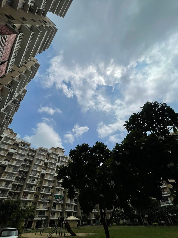 Exterior View, signature-global-park 2 Bedroom 845 Sq.Ft. Apartment In Sohna Sector 36 Gurgaon 9188054