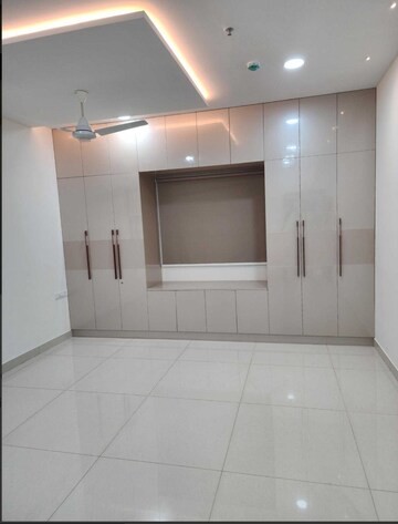 Bathroom in 3 BHK Apartment at Prestige Tranquil, Kokapet – for Rent