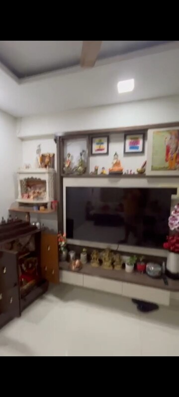 Parking in 2 BHK Apartment at Bhoomi CHS, Ghatkopar West – for Rent