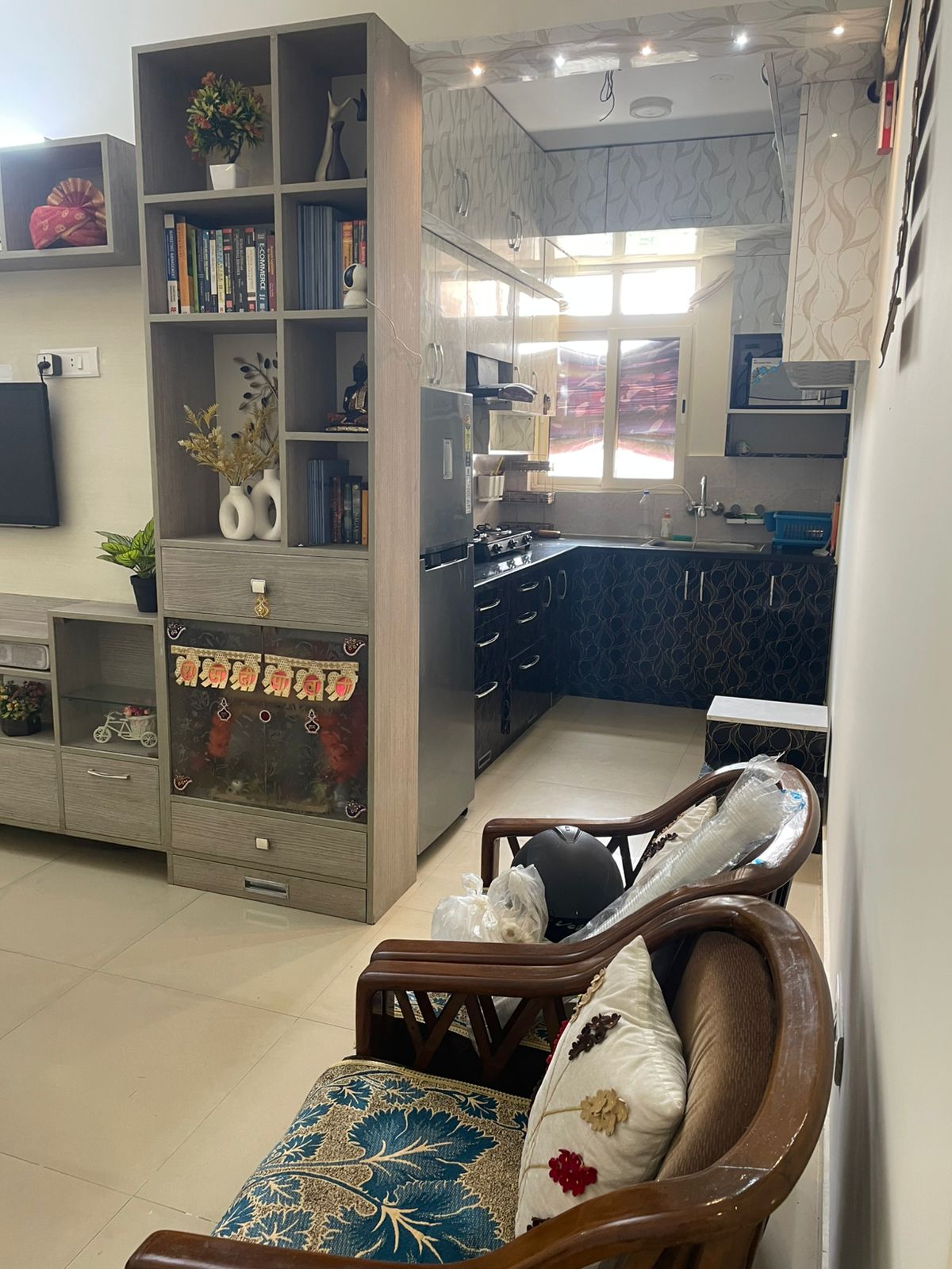 2 BHK Apartment For Rent in Suncity Avenue 102