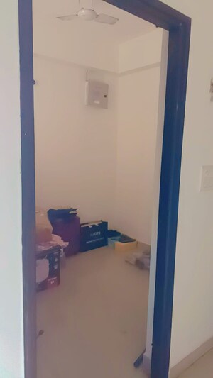 Room in 2 BHK Apartment at Hawelia Valencia Homes, Sector 1 Greater Noida – for Sale