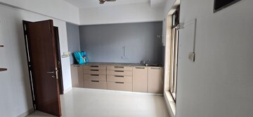 Furnished Amenities in 3 BHK Apartment at Zahra Tower, Worli – for Rent
