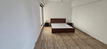 Furnished Amenities in 3 BHK Apartment at Zahra Tower, Worli – for Rent