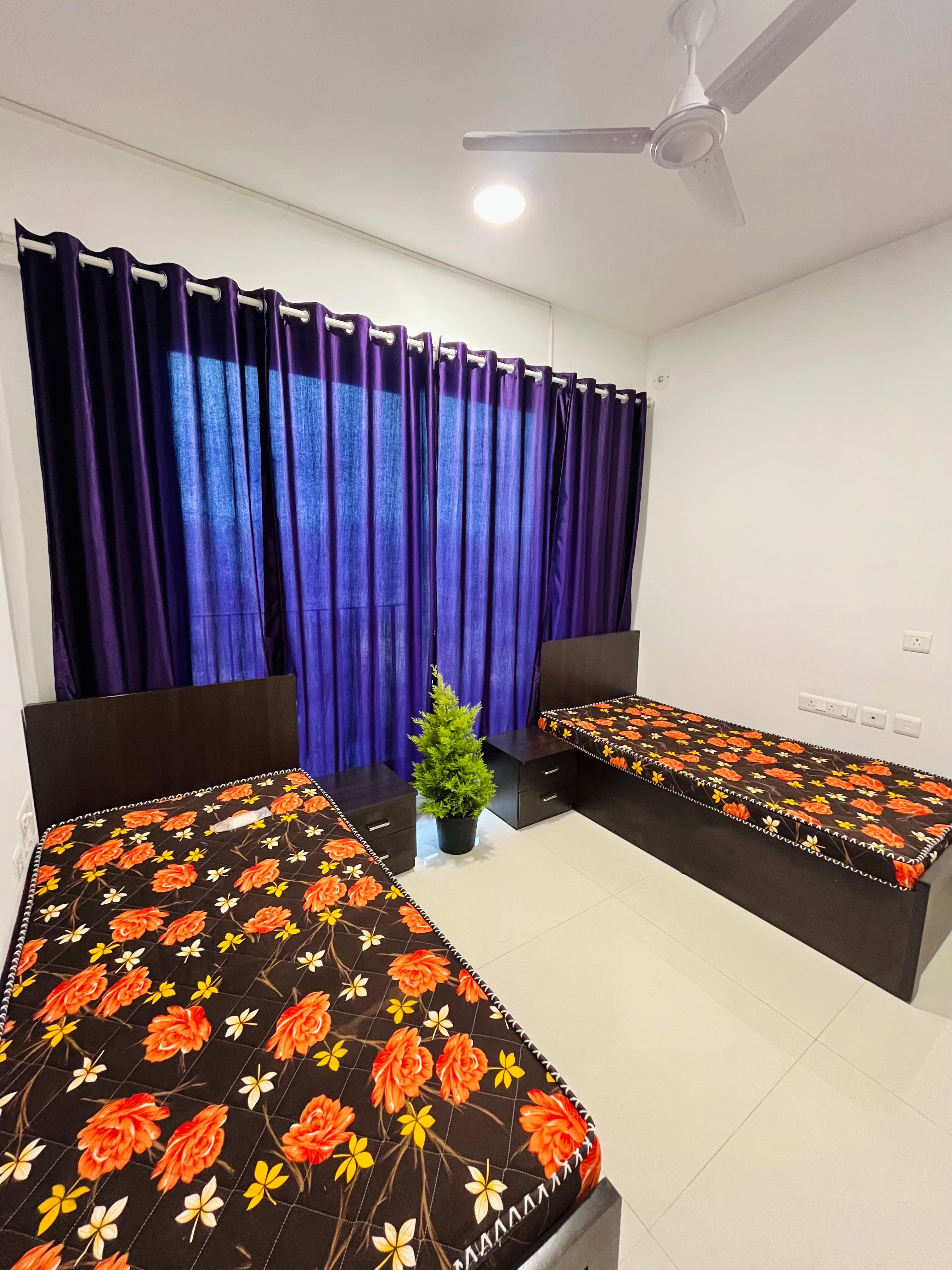 Pg For Rent in Goregaon West 