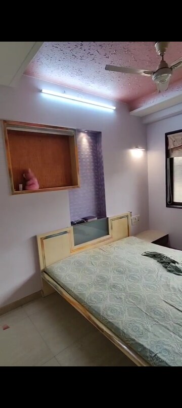 Bedroom in 3 BHK Apartment at Ram Kripa Building, Parel – for Rent