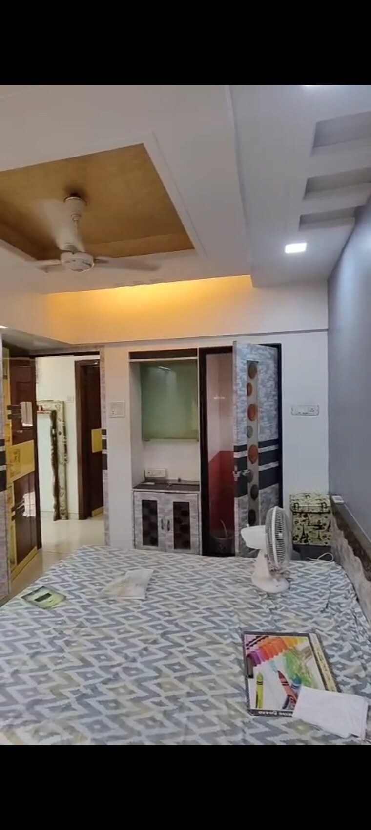 Bedroom, ram-kripa-building 3 Bedroom 1200 Sq.Ft. Apartment In Parel Mumbai 9188146