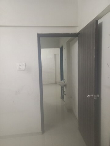 Master Bedroom in 1 BHK Apartment at Shraddha Orchid Avenue, Bhandup West – for Rent