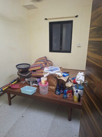 Living Room in 1.5 BHK Apartment at Manish Darshan Andheri, Andheri East – for Rent