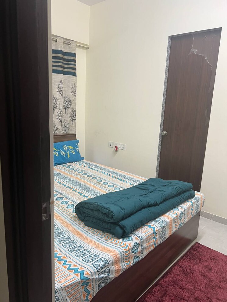 Bedroom, goregaon east Pg For Girls In Goregaon East 9188155