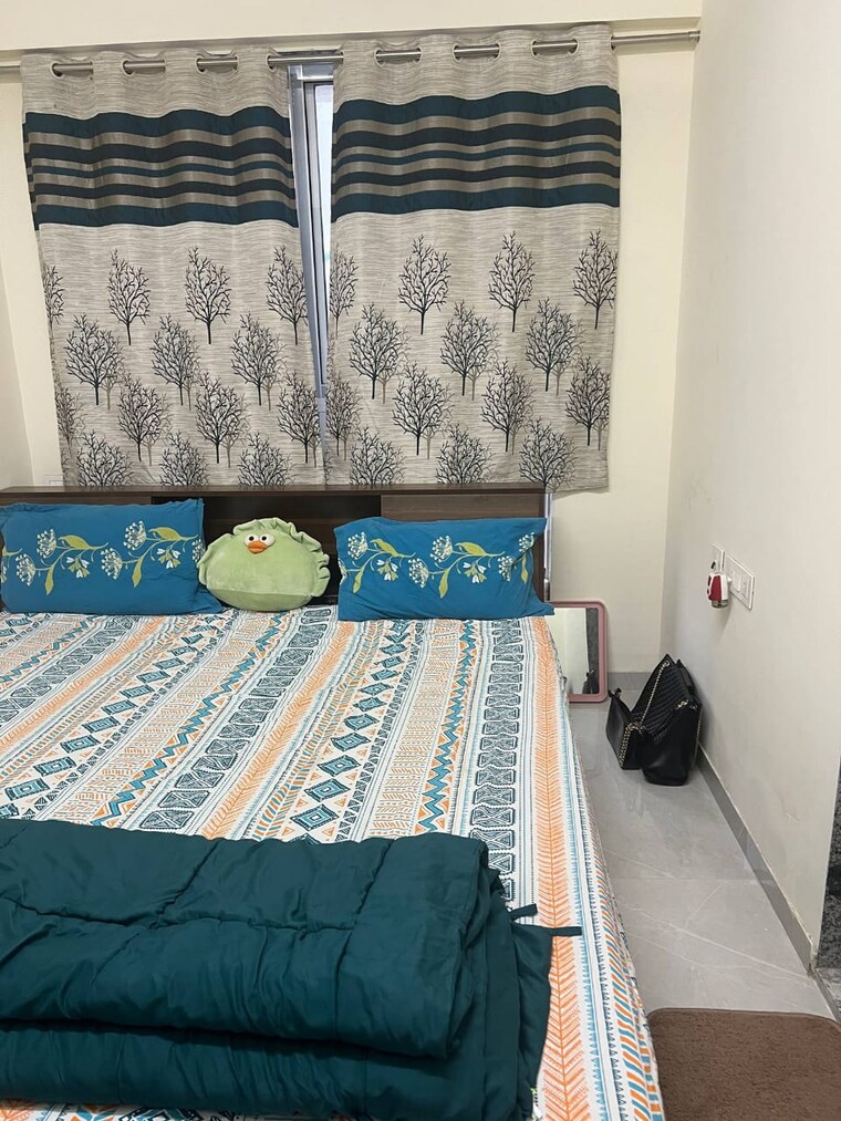 Bedroom, goregaon east Pg For Girls In Goregaon East 9188155