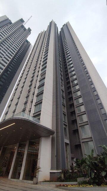 2 BHK Apartment For Rent in Sunteck City Avenue 4, Goregaon West